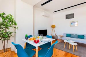 Urban Haven a 2BR Modern Retreat