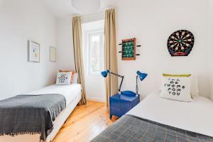 Monicas Place: a Friends Inspired Apartment