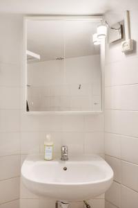 Cozy Loft in Historic Chiado