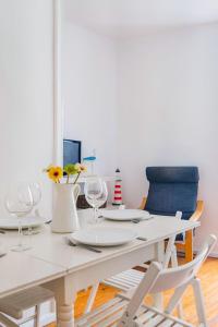 2BR at Chiado Historical Heart