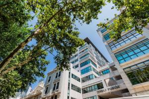 Vibrant Liberdade Living
