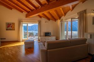 Apartment Magnolia - Mezzegra