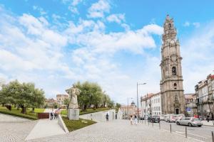 Clérigos Tower - Experience in Porto