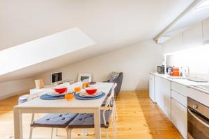 Oporto Loft with Mezzanine