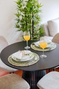 1BR with Private Patio | Porto Urban Flats