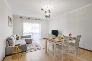 Gaia Comfort Living Balcony & Metro
