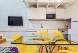 Recanto do Porto with Private Patio and AC