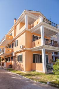 Emelia Apartments Lefkada Greece