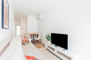 Seaside Modern Flat II @ Historical Cascais