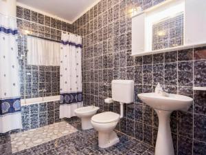 One-bedroom apartment near beach