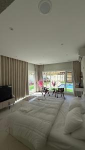 Reef ALjabal Rest