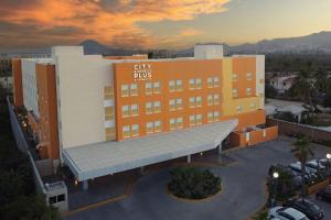 City Express Plus by Marriott Cabo San Lucas