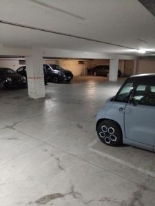 A Un PASSO DAL DUOMO " GARAGE AUTO AL COPERTO INCLUSO"