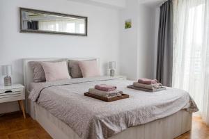 New Luxury Flat in front of the Parliament at Unirii