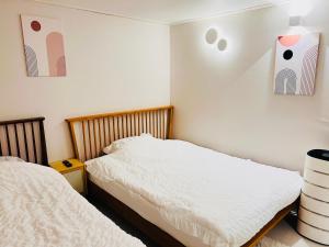 #MangwonStation1min#MangwonDong#MangwonMarket#CloseToSubway#2Beds#PrivateRoom#DesignHouse