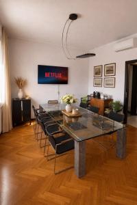 Charming Vintage Apt 5 Giornate in Duomo in 15 min
