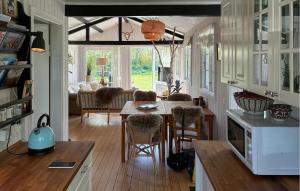 2 Bedroom Nice Home In Gilleleje