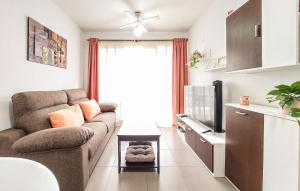 1 Bedroom Stunning Apartment In Moncofa