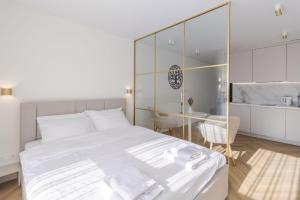 LEOGRAND Apartments on Shevchenka 31a 68