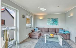 Awesome Apartment In Göhren Lebbbin With Sauna