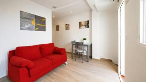 Apartamento reformada con terraza a 200 metros de la playa