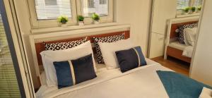 2-Bedroom apartment with private parking