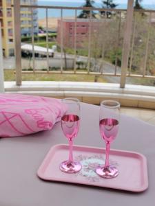 Barbie-Themed 3BDR Penthouse Near The Beach, Nessebar