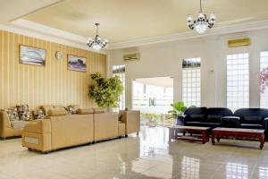 Townhouse Oak near Duta Mall Palangka Raya formerly Hotel Nascar Family