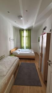 Family-Sized Apartment with Excellent Layout