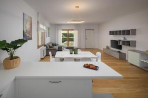 Maj Premium Residence