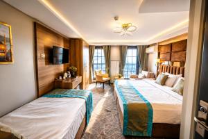 Kavi Hotel