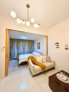 Stylish Condo in BGC