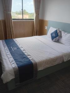 Khách Sạn Và Nhà Hàng Ngọc Yến 5 Vĩnh Long
