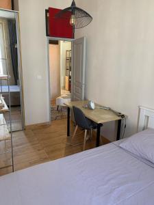 Esmée - T3 avec 2 Chambres 1 Salle de Bain au Centre de Bordeaux