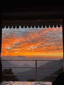 Vista Hostel Jeolikote, Nainital