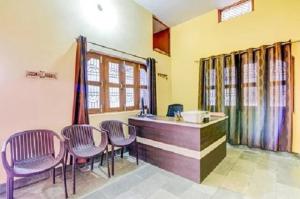 Usha Guest House