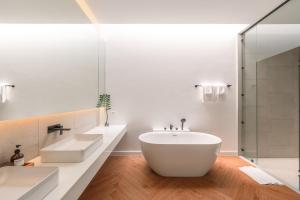 Villa 2 Bedrooms with private pool at Saturdays