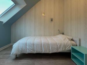 Appartement duplex sur les hauteurs dErquy avec superbe vue mer