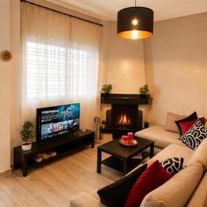 Mehdia Gate Apartment between Train Station & Beach