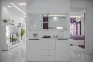 6 Bed Villa - Sleeps 15 - Pets - Pool - Jacuzzi