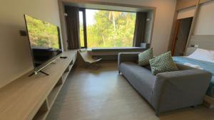 Resort Villa Walk to Beach Pool & Tennis