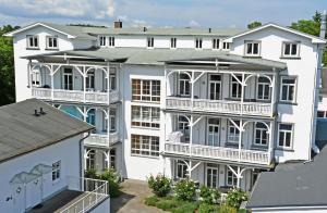 Fewo mit Meerblick u Balkon 500 m bis zum Strand KN