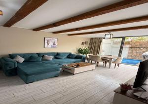 Cozy Apartment 1 Broom at Bali F11