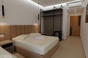 Elite Hotel & Apartments