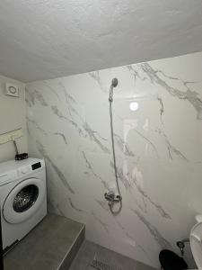 Metaj Flats Sarande