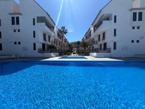 Tropicalidays Playa Las Americas 2BR Apartment