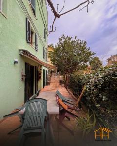 VaP171Rooms by Homes in Ancona