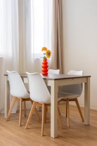 Luxury apartment - Zenith Towers - 12
