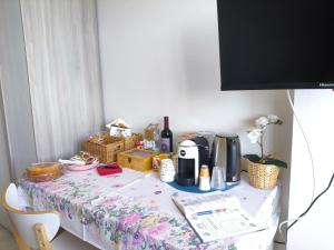 Shine Flowers Room