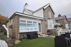 Sea View Guest House